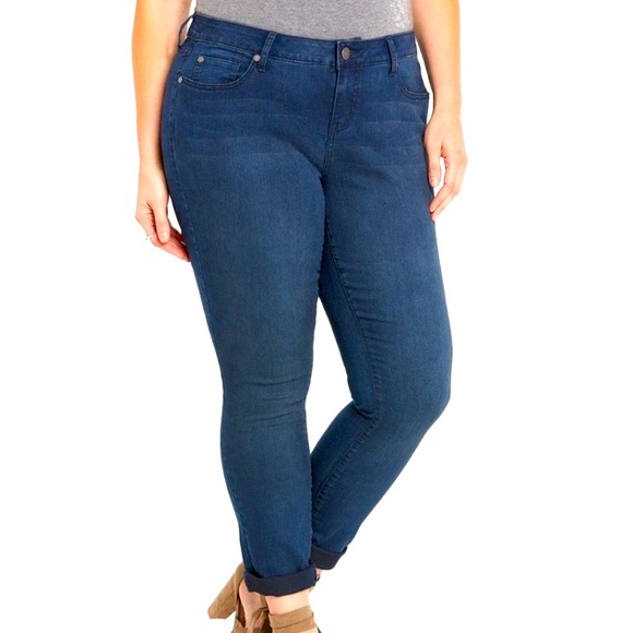 Torrid Denim Womens Jeans Size 12 Blue Skinny Stretchy Medium Wash Capsule Comfy - Picture 1 of 11